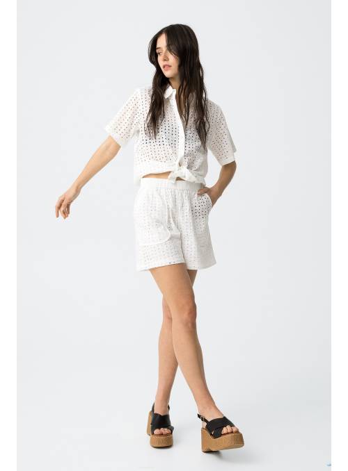SHORT EMYLY TROQUELADO BLANCO TIFFOSI