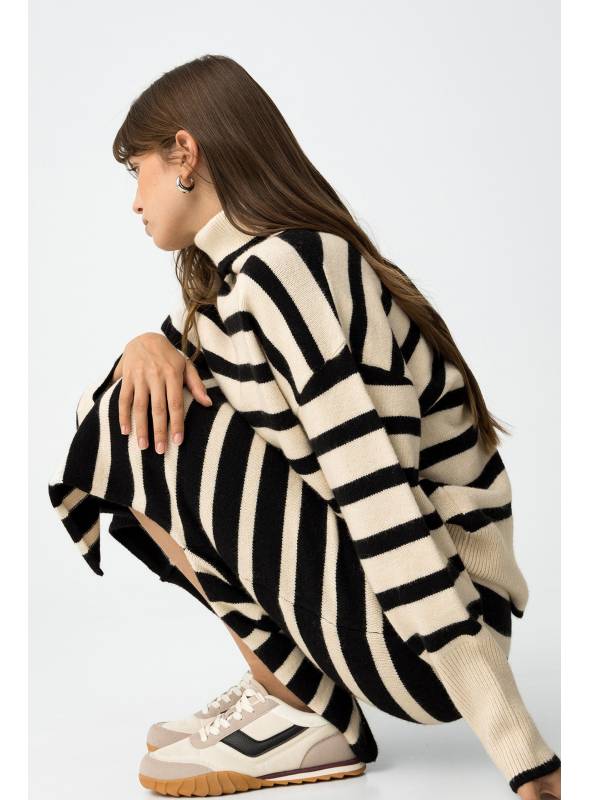 JERSEY CIRCE PUNTO RAYAS B/N TIFFOSI