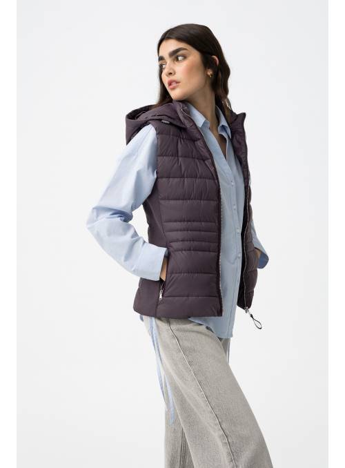 CHALECO PLUMAS BERENJERA TIFFOSI