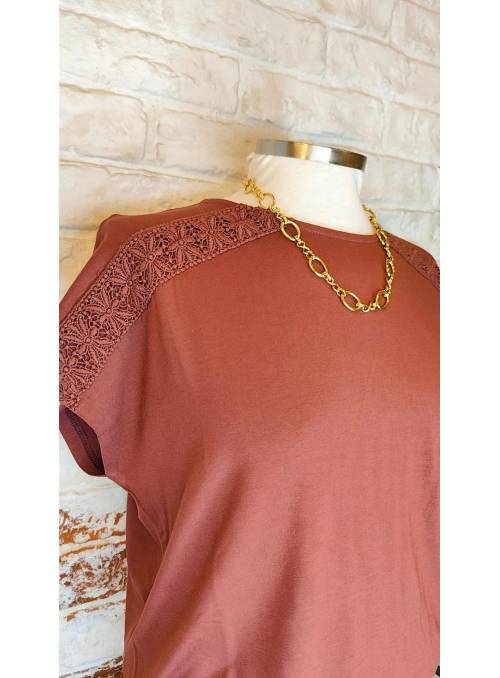 CAMISETA GINA GRANATE VERO MODA