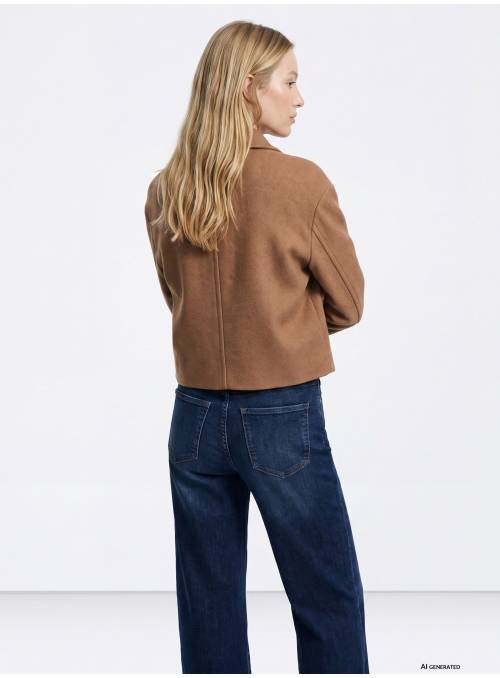 CHAQUETRA CORTA ADELINA BOTONES CAMEL TIFFOSI