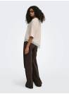 CAMISETA BEIGE CON BAJO ENCAJE ONLY